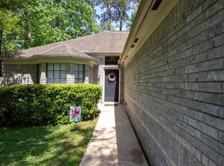 64 Fallenstone Dr, Spring, TX 77381