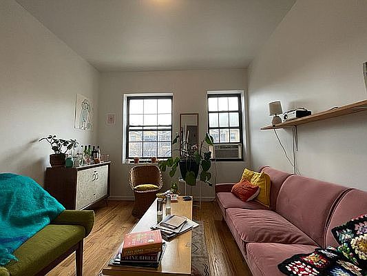 1st image of 356 Irving Ave APT 2A