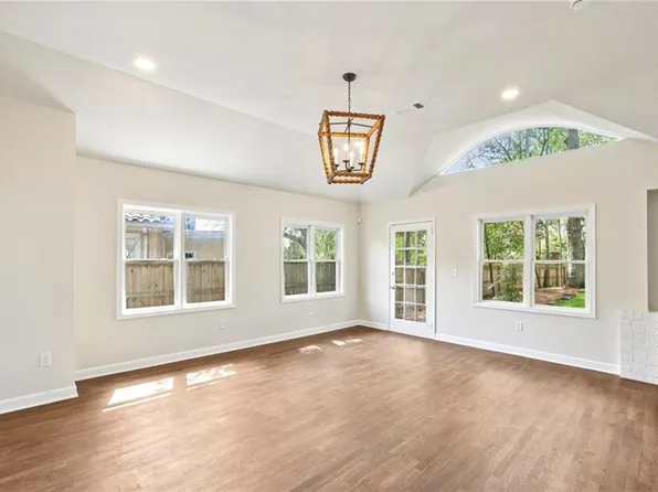 21 Brighton Rd NE, Atlanta, GA 30309