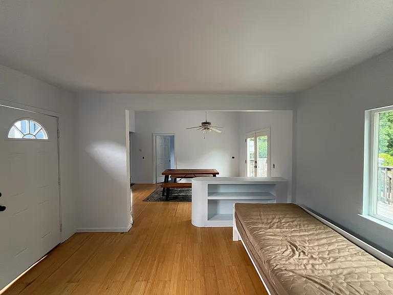 17805 Beach Ave — Photo 8