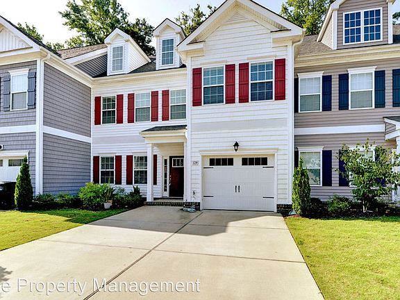2nd image of 129 Wineberry Way
