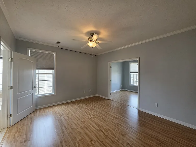 1324 Kershaw Loop #206 — Photo 11