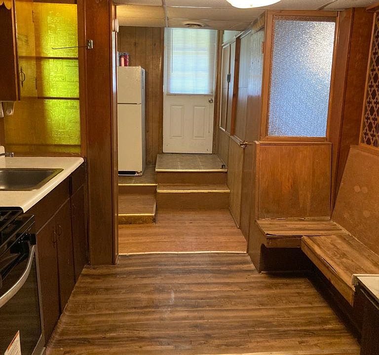 1st image of 310 E Main St #1G