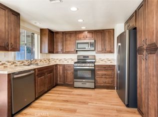 9880 Hollis St, Bloomington, CA 92316