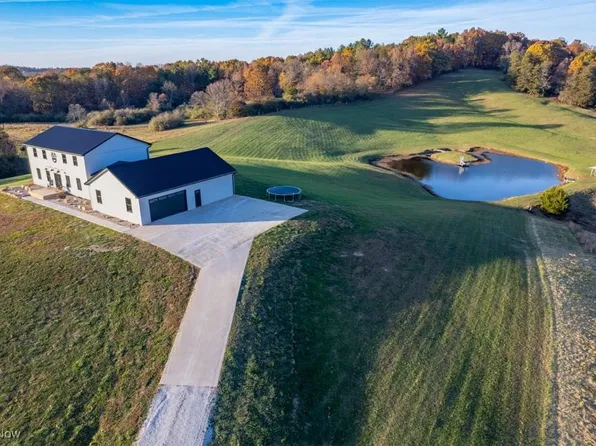 5737 Wadesville Rd, Belleville, WV 26133