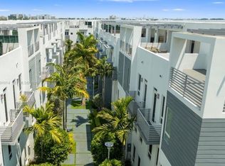 Contempo, Doral, FL 33172