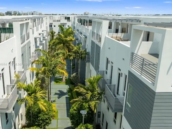 9133 NW 33rd St, Doral, FL 33172