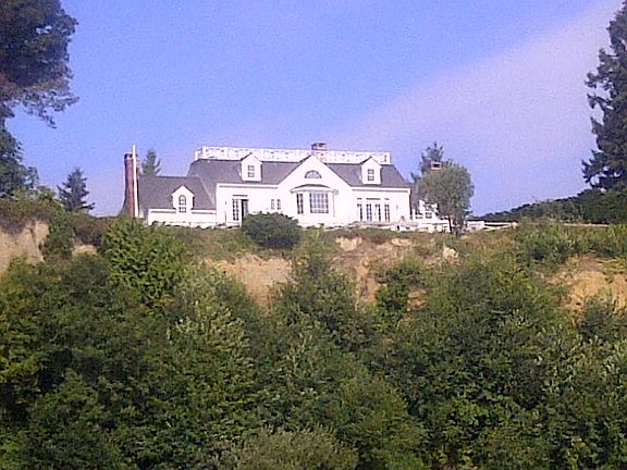 5th image of 10535 NE Sunrise Bluff Ln