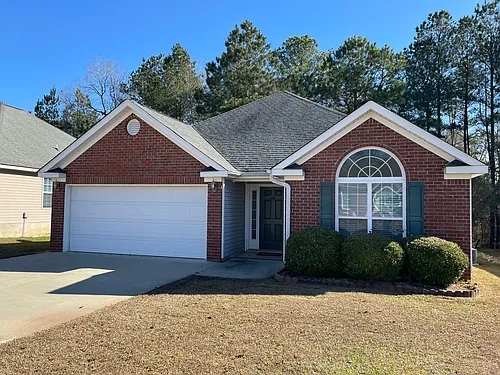 612 Lory Ln Photo 1