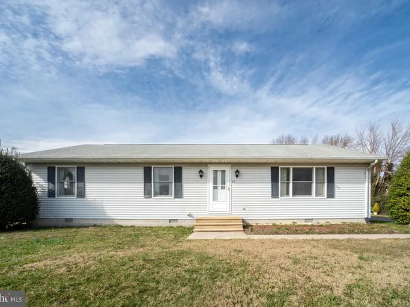 33 Clendaniel Ave, Selbyville, DE 19975