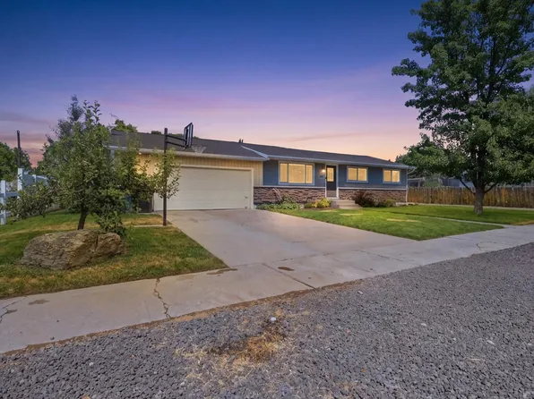 335 W Center St, Smithfield, UT 84335