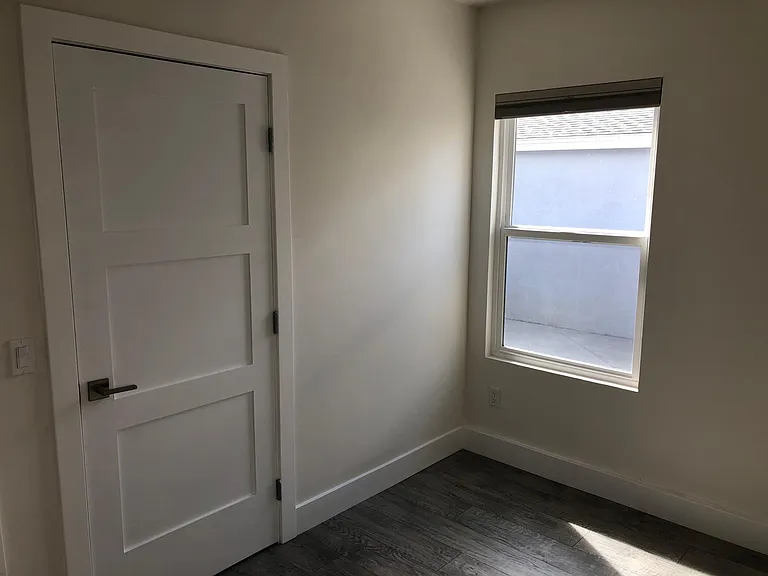 135 Standard St #C — Photo 11