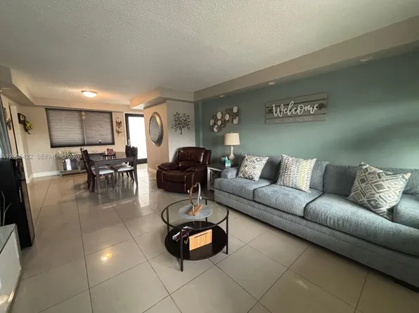 301 Golden Isles Dr APT 409, Hallandale, FL 33009