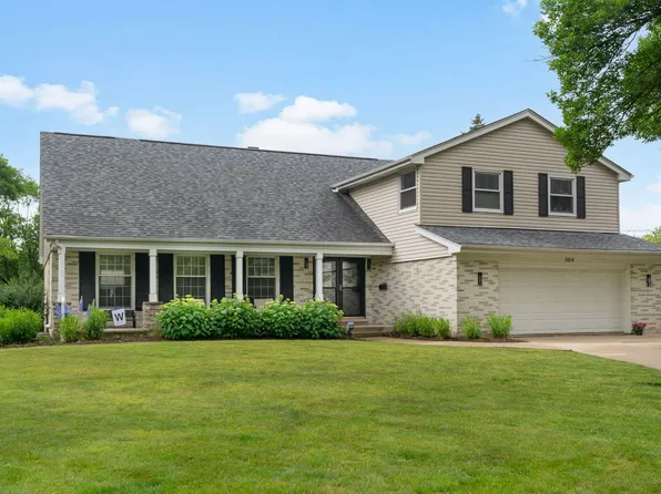 504 Lois Ct, Mount Prospect, IL 60056