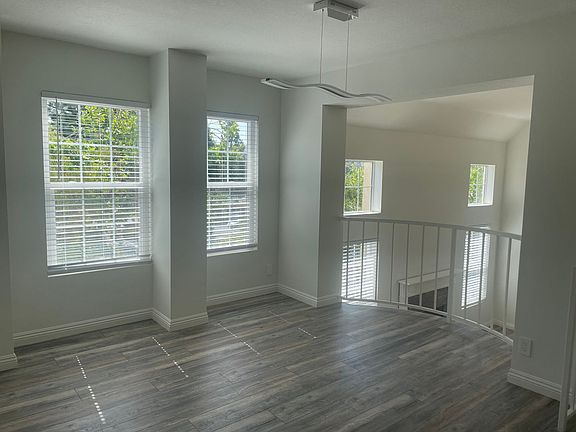 3rd image of 650 Warwick Ave