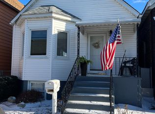 966 Myrtle Ave, Whiting, IN 46394
