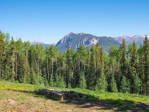2nd image of 141 White Buffalo Trail