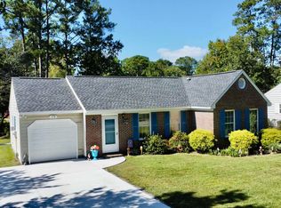 119 Purple Martin Dr, Murrells Inlet, SC 29576