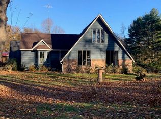 67853 Big Hill Rd, Sturgis, MI 49091