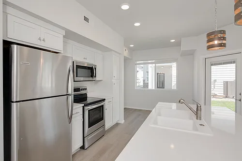 5017 Farnum Ln #101 Photo 1