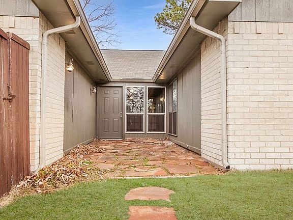4th image of 1124 Kesser Dr