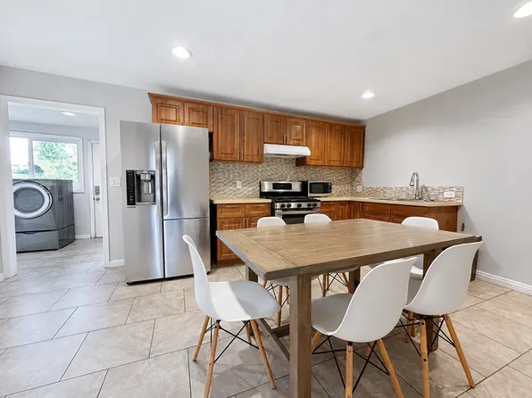 2818 Normandie Ave, Los Angeles, CA