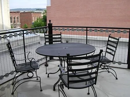 1280 Market St #402 — Photo 14