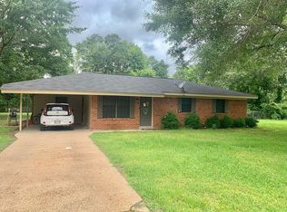 61 Gail Rd, Columbus, MS 39705