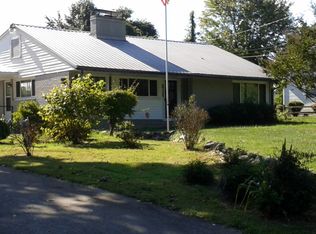 212 Lower Creek Dr NE, Lenoir, NC 28645
