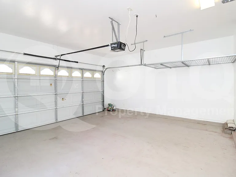 3641 E Moreno St — Photo 15