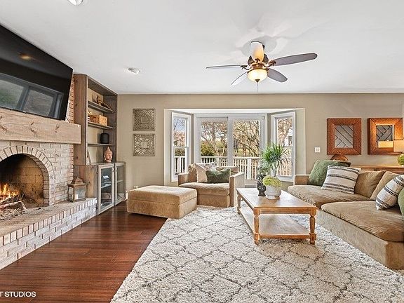 4th image of 316 Carl Sands Dr