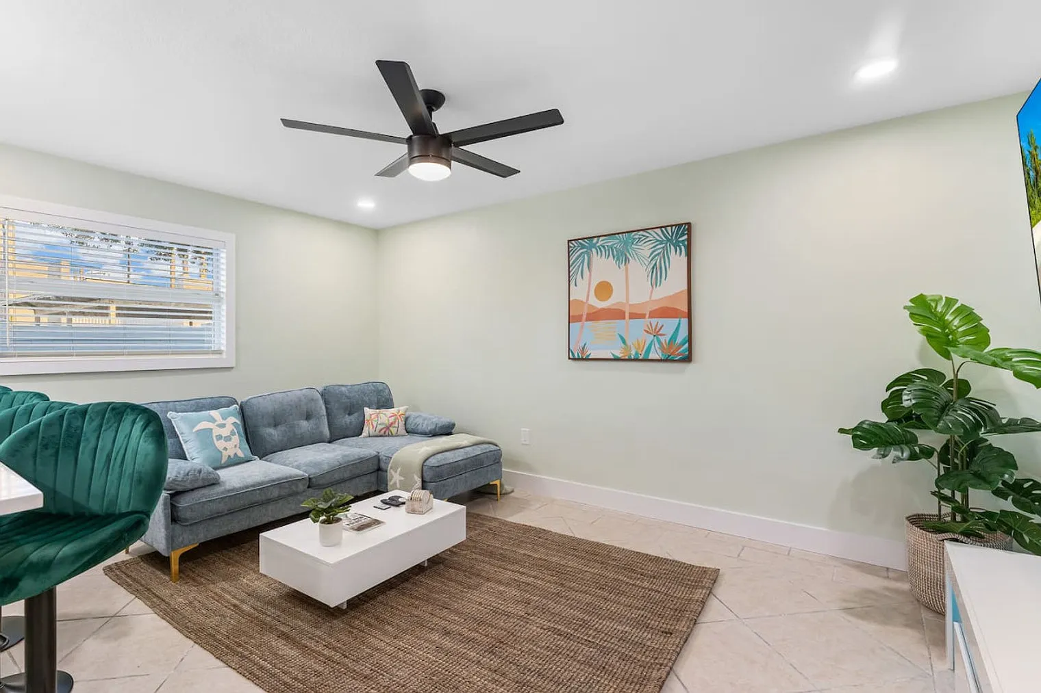 2 bed, 1.0 bath, 850 sqft, $3,039 — Photo 1