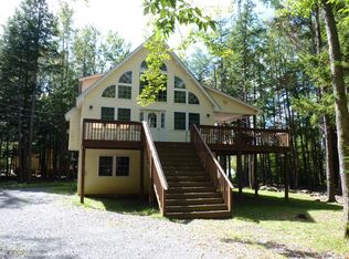 238 King Arthur Rd, Blakeslee, PA 18610