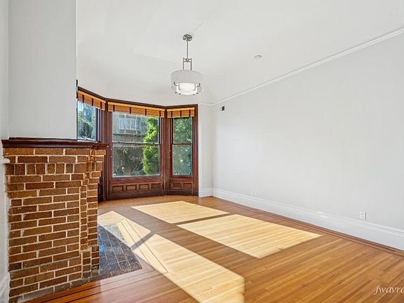 4th image of 860 Waller St APT 2
