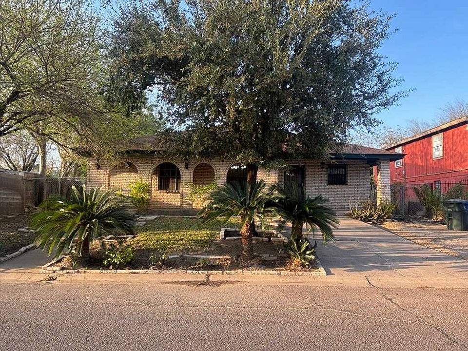 1st image of 224 S Espana Dr
