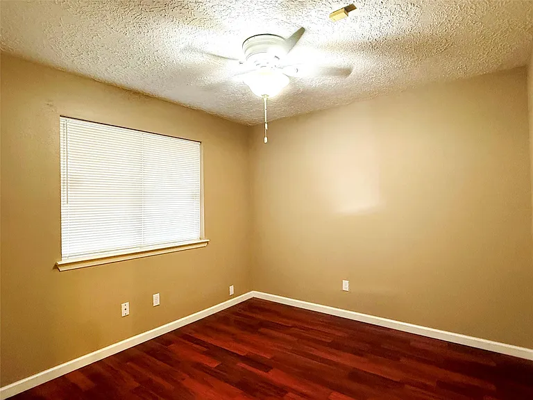 4923 Kentwalk Dr — Photo 21