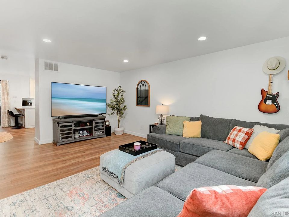 1st image of 3631 Lemona Ave Unit C