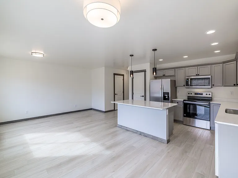 3396 Crosswind Ct #4 — Photo 5