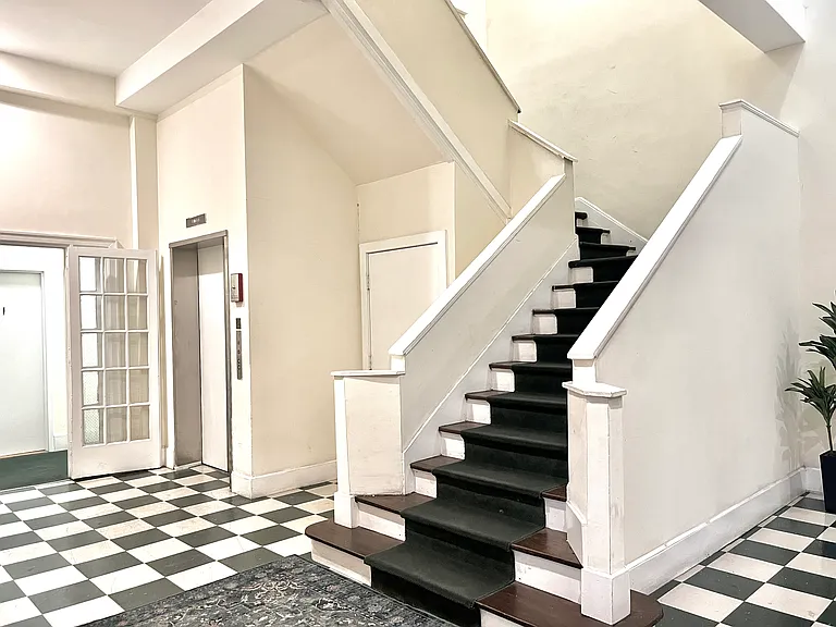 Stairwell or elevator from lobby