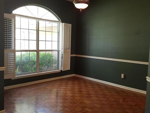 3rd image of 11714 Lanier Creek Dr