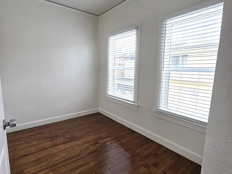 718 Santa Rita Pl #B — Photo 9