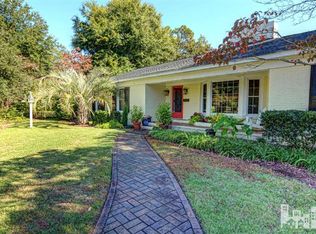 1605 Hawthorne Rd, Wilmington, NC 28403