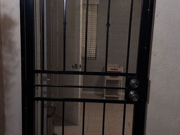 4th image of 3506 E 8th St #1