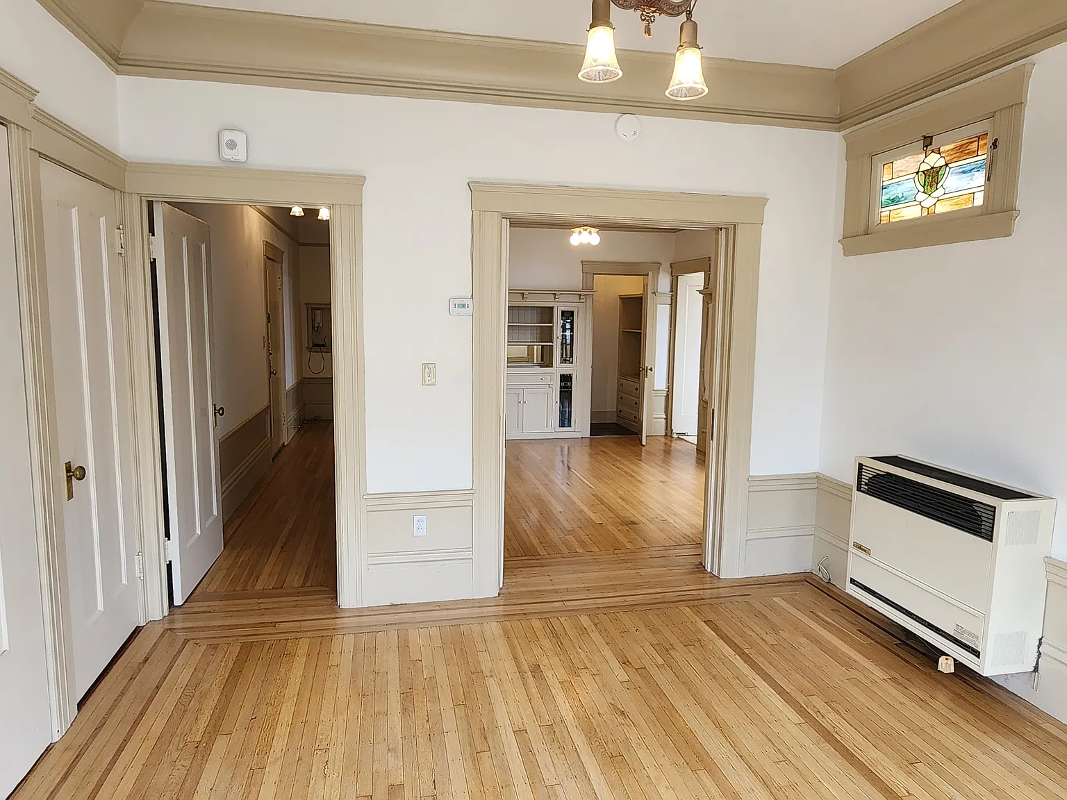 1 bed, 650 sqft, $4,595 — Photo 4