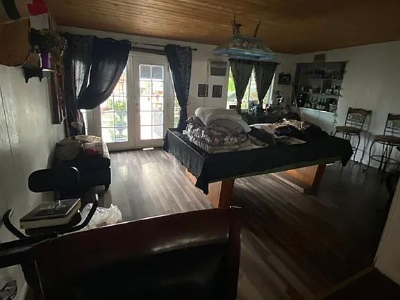 3rd image of 4539 Maine Ave #1