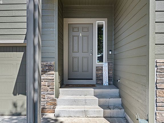 4th image of 5460 Pinehurst St