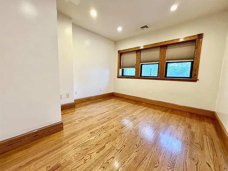 67 River St #3 — Photo 11