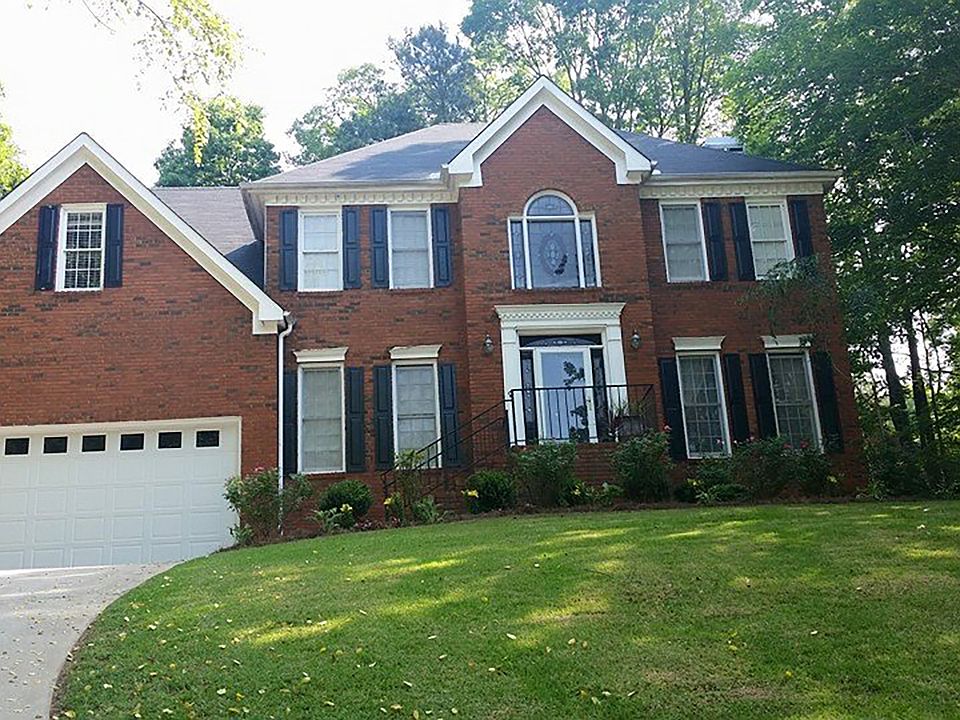 1st image of 483 Mosswood Shls