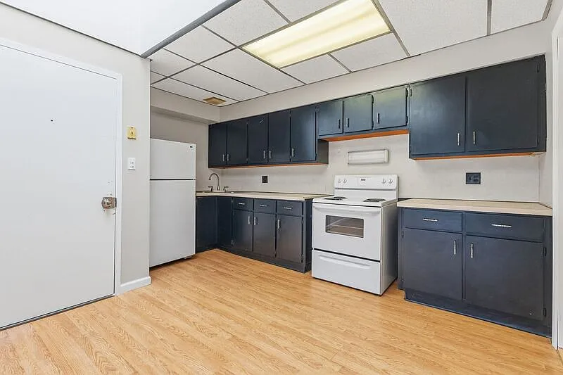 2 bed, 1.0 bath, 1200 sqft, $975 — Photo 4