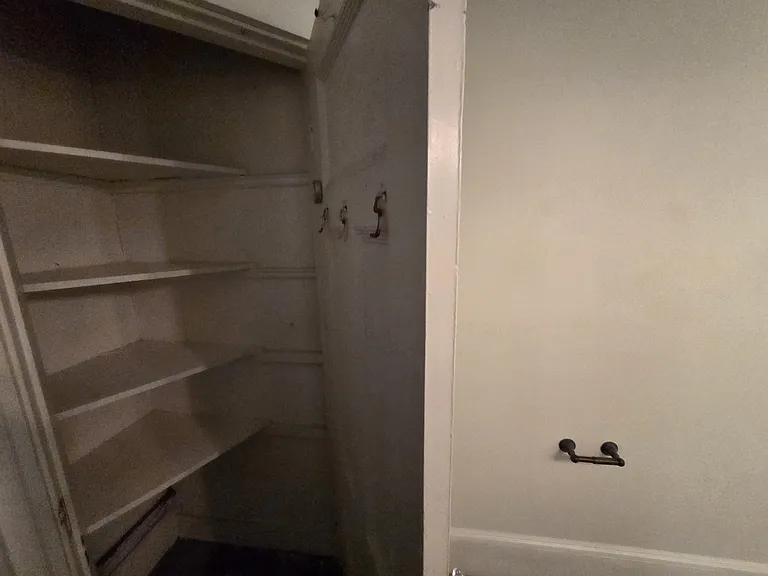 499 Beacon St #4 — Photo 10